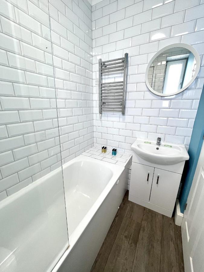 Modern 2 Bed Flat Close To Shoreditch / Free Wi-Fi Londra Dış mekan fotoğraf