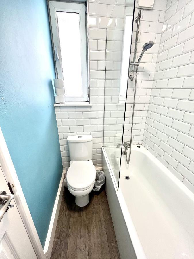 Modern 2 Bed Flat Close To Shoreditch / Free Wi-Fi Londra Dış mekan fotoğraf