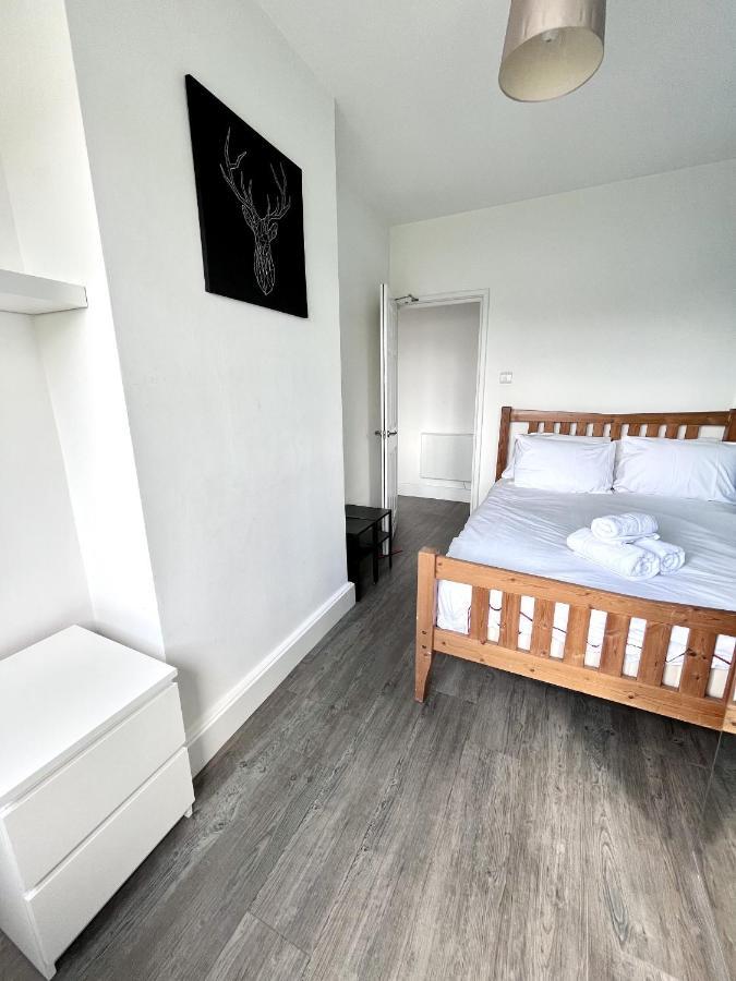 Modern 2 Bed Flat Close To Shoreditch / Free Wi-Fi Londra Dış mekan fotoğraf